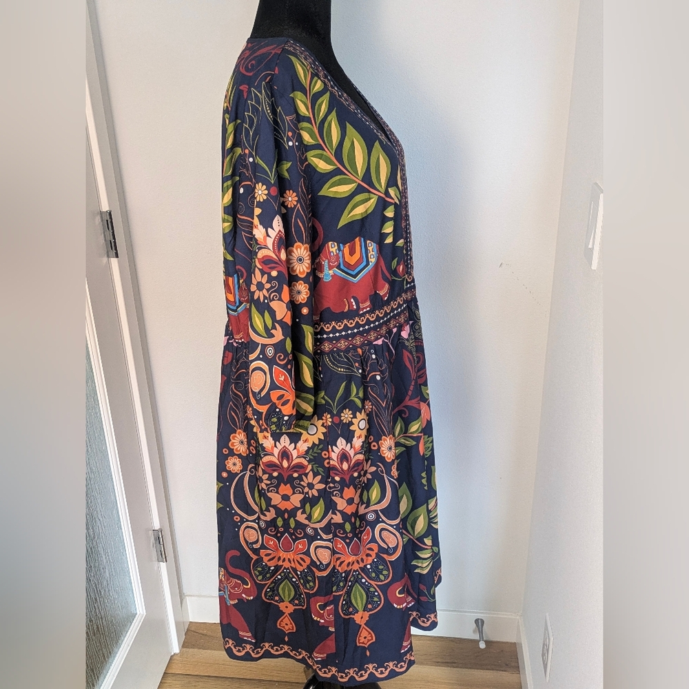 BloomChic Floral Navy Midi Dress - Picture 8 of 15